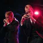 Eero Grundstr�m (chromatische Mundharmonika) und Jouko Kyh�l� (Harmonetta)
